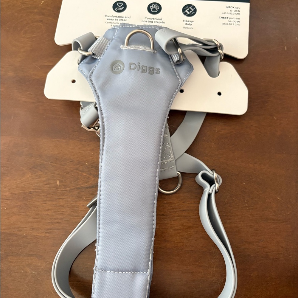 Diggs Light Gray Dog Harness (new: check description)